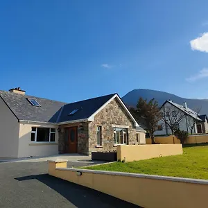 Bertra House Bed & Breakfast